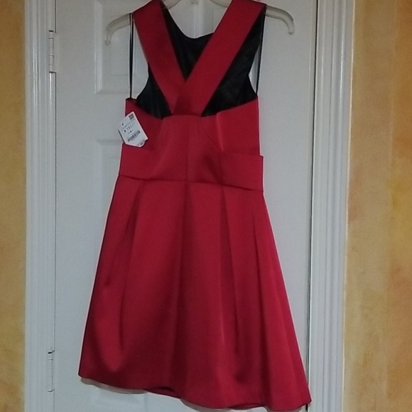 ZARA NEW WOMAN SIZE SMALL RED SATIN MIDI DRESS - Picture 3 of 4